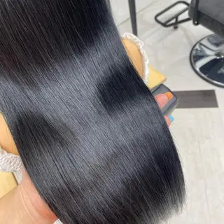 ミディアム カラー パーマ ヘアアレンジ メンズ キッズ ネイル マツエク・マツパ アイブロウ mona/ ストレートスタイル✨のヘアスタイル