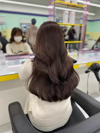ミディアム カラー パーマ ヘアアレンジ メンズ キッズ ネイル マツエク・マツパ アイブロウ Lumo所属・💖横浜ブリーチなし 💖MIHOのヘアスタイル