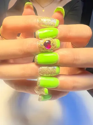 ネイル 中村 翠のネイルデザイン