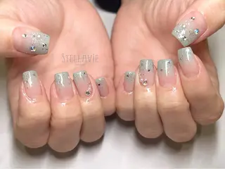 ネイル 🩶 Kurumiのネイルデザイン