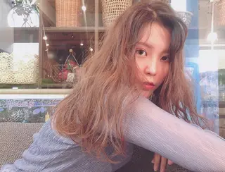 ロング 川元 汐音のヘアスタイル