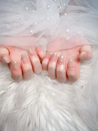 ネイル &ME Momoのネイルデザイン