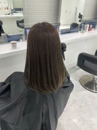 セミロング 🌿透明感赤み消し Keishin🌿のヘアスタイル