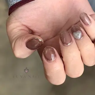 ネイル アトリエ　ミモザ所属・いまむら あかりのネイルデザイン