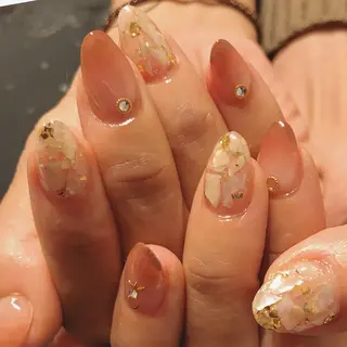 ミディアム ネイル MKY salonのネイルデザイン