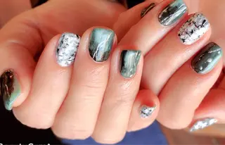 ネイル fruitful + YUKOのネイルデザイン