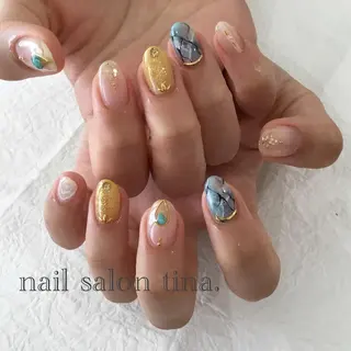 ネイル nail salon tina.所属・中山 はづきのネイルデザイン
