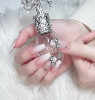 ネイル R salonのネイルデザイン