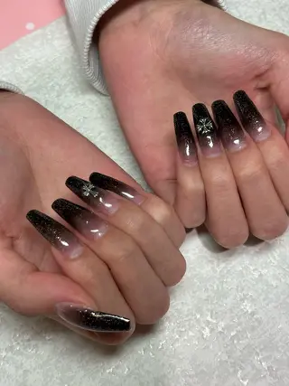 ネイル EASTHAM 宮木 花鈴のネイルデザイン