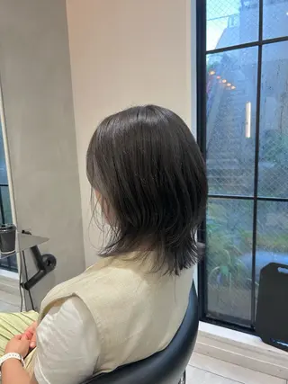 ミディアム カラー miko🪽地毛風/ ハイトーン/レイヤーのヘアスタイル