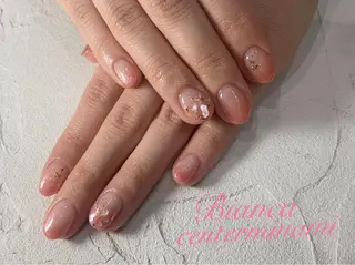 ネイル Bianca KIKUTIHARAのネイルデザイン