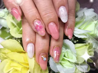 セミロング Beauty Salon  Luna所属・Beauty Salon Lunaのエステ・リラクイメージ