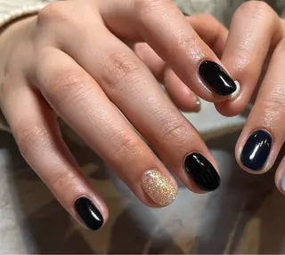 ネイル WHITE NAIL新潟店所属・koizumi risaのネイルデザイン