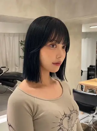 ミディアム カラー lulu.表参道所属・似合わせレイヤー✨️ RIEのヘアスタイル