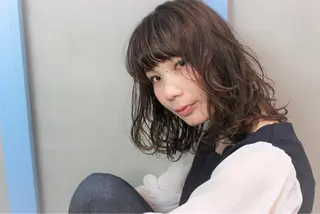 ミディアム 所渉/韓国レイヤー /ウルフカットのヘアスタイル