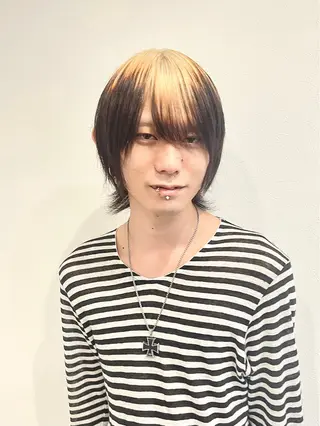 ショート カラー メンズ 透明感、暖色カラー 似合わせレイヤー矢作のヘアスタイル