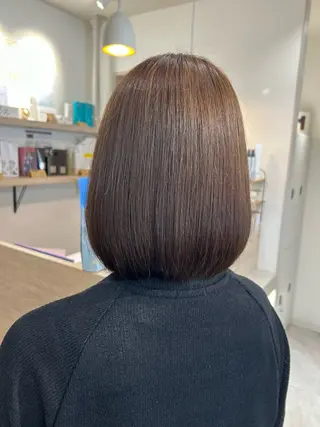 ショート カラー 西 めぐみのヘアスタイル