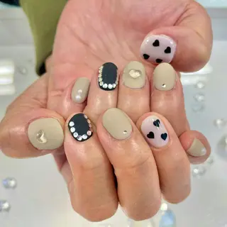 ネイル e+LUCIA NAIL関内店所属・花岡 佑紀のネイルデザイン