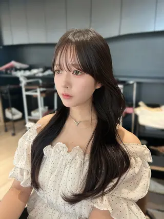 ロング 🎀大竹美侑／顔まわ りカット／レイヤーのヘアスタイル