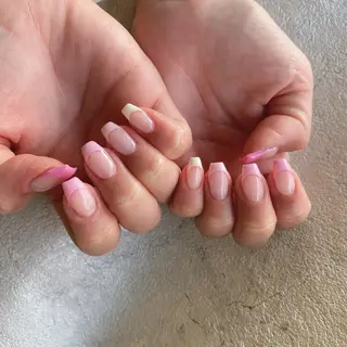 ネイル 菅 恵奈のネイルデザイン