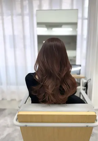 ロング 水尻 佑奈のヘアスタイル