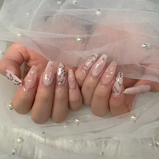 ネイル SHION  のネイルデザイン