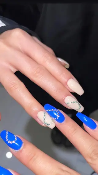 ネイル moca心斎橋所属・˚✧⁺⭐︎༚moca miyuu⁎⁺˳✧༚のネイルデザイン