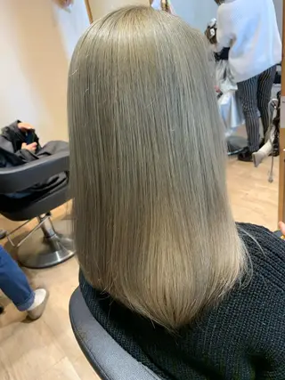 ミディアム カラー 大久保 隆蔵のヘアスタイル