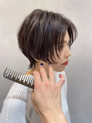 ショート パーマ uru所属・🪼ショート推し🪼 坂本大樹のヘアスタイル