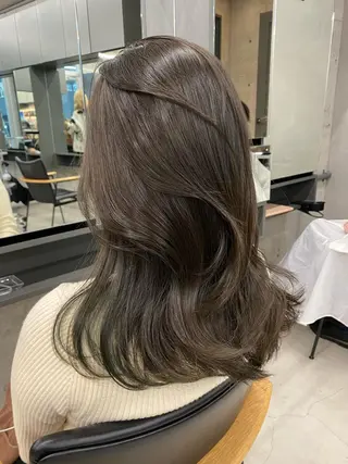 セミロング レイヤー/柔色 カラー/SAkiのヘアスタイル