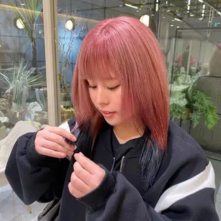 セミロング カラー ꪆৎ平行アーチ ྀི ワカナの眉毛・アイブロウイメージ