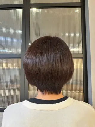 ショート カラー 髙橋 真央のヘアスタイル