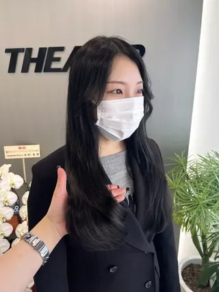 ロング カラー 暗髪🩶ラベンダー/ ブルー/ユウナ🤍のヘアスタイル