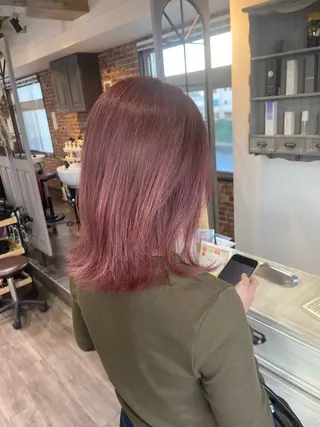 セミロング カラー Felice Erikaのヘアスタイル