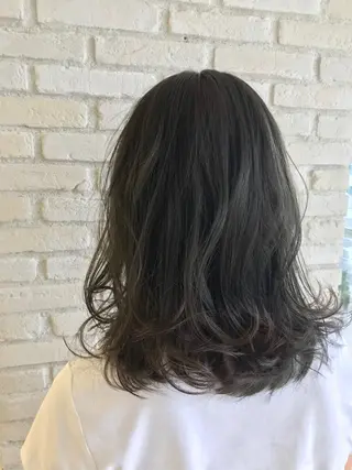 セミロング カラー パーマ ヘアアレンジ キッズ マツエク・マツパ レイヤー＆カラー 人気美容師倉崎涼のヘアスタイル