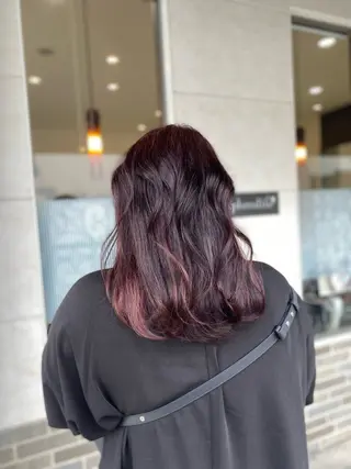 ロング 横手 亜紀のヘアスタイル