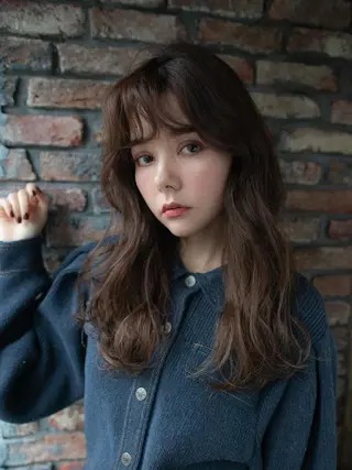 セミロング カラー くろだ ちはるのヘアスタイル