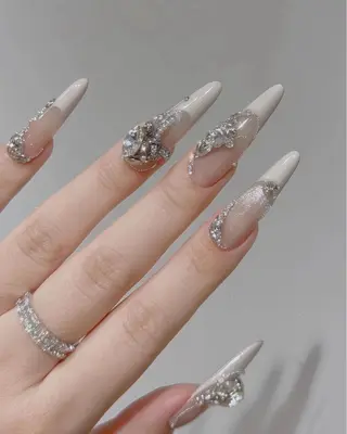 ネイル RiNo Nail Salon所属・RinO Nail 大阪のネイルデザイン