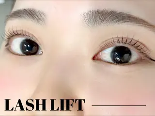 マツエク・マツパ eyelash Fiara by CYAN【フィアラバイシアン】所属・奥本 凜のマツエク・マツパデザイン