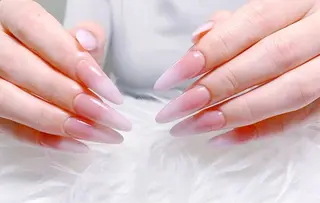 ネイル 小島 千尋のネイルデザイン