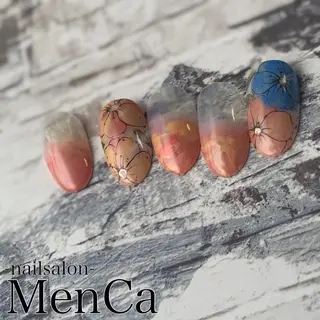 ネイル 江崎 景子のネイルデザイン