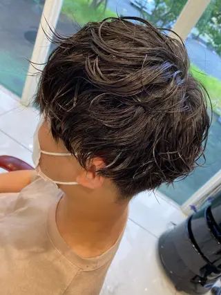 パーマ メンズ 鈴木 颯介のヘアスタイル