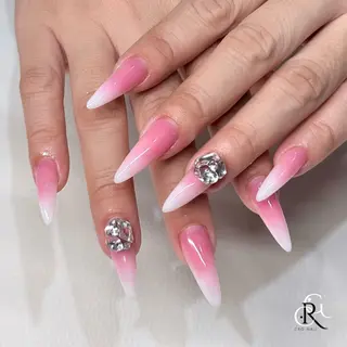 ネイル 美フォルム✨ CRG　RURIのネイルデザイン