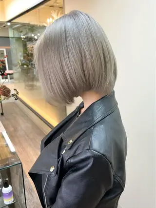 ショート 艶髪ハイトーンカラー ☆MASAのヘアスタイル