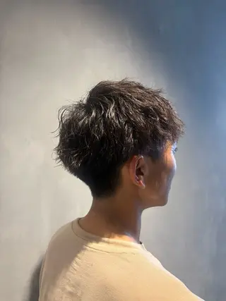 ショート パーマ メンズ 10〜30代垢抜けメ ンズ特化/入沢花音のヘアスタイル