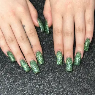 セミロング BeautySalonKREI所属・KREI NORIKAのネイルデザイン