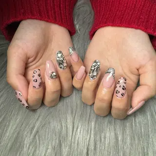 ネイル y's　beauty 京橋店のネイルデザイン