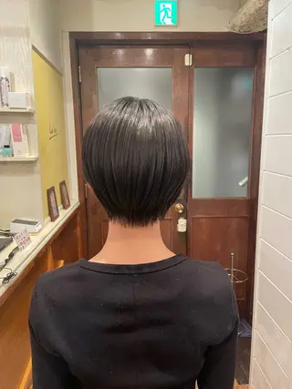 ショート ボブ/縮毛矯正/レイ ヤー♡Natsukiのヘアスタイル