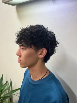 ショート パーマ メンズ 韓国風メンズ/毛流れ ヘアなら須田龍世のヘアスタイル