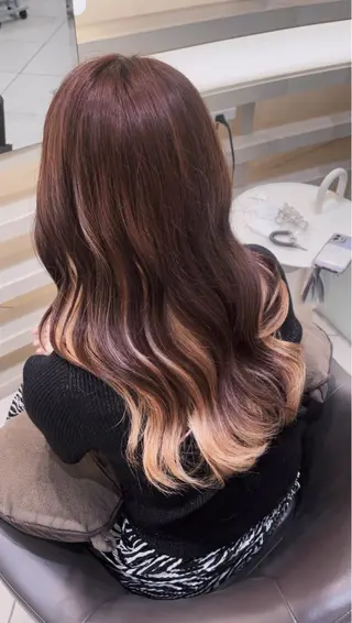 ロング カラー 💖大人韓国ヘア💖 韓国艶カラー【銀座】のヘアスタイル